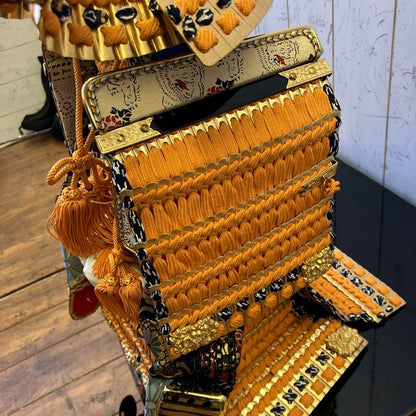 Xiong Mountain Crafted Gold Foil Embossed Jiazi Gold Armor Helmet