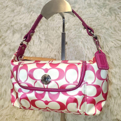 Rare Color COACH Signature Accessory Pouch Pink 13a