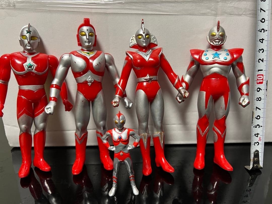 Rare Showa Ultraman Retro Sofubi Figure