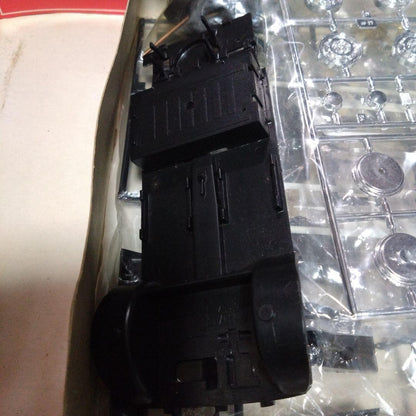 Bandai 1/20 Volkswagen Golf Plastic Model Kit