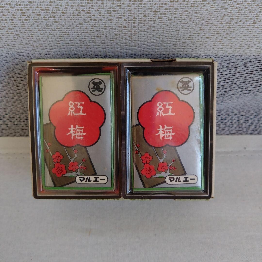 Unopened Hanafuda MARUEI Red Plum Showa Retro Retro Toy Card Game
