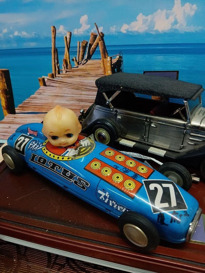 Custom specs Showa retro nostalgic original kewpie face tin car