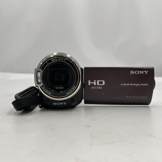 Used SONY HDR-CX370V digital video camera (not tested).