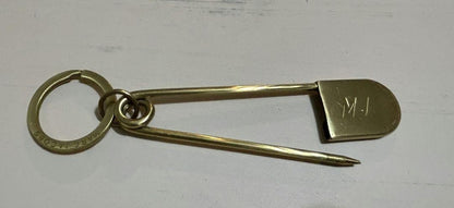 MARC JACOBS Extra Large L Safety Pin Logo Key Ring Key Holder Charm Metal Gold