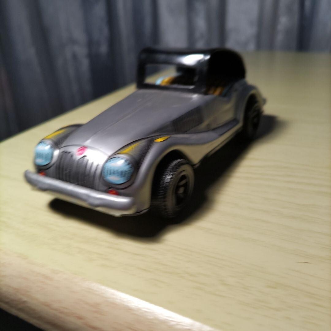Tinplate classic car like Morgan, made in Japan, about 40 years ago, Showa