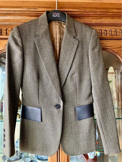GUCCI Vintage Tweed Set Jacket: Size 40 and Skirt: Size 9 Olive Green Italy