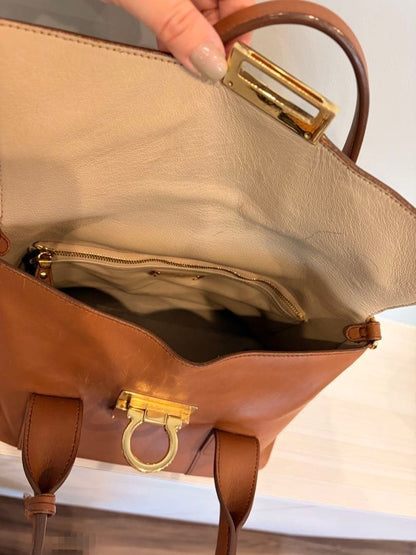 Salvatore Ferragamo Gancini Leather 2Way Handbag Shoulder Bag Brown Pre-owned