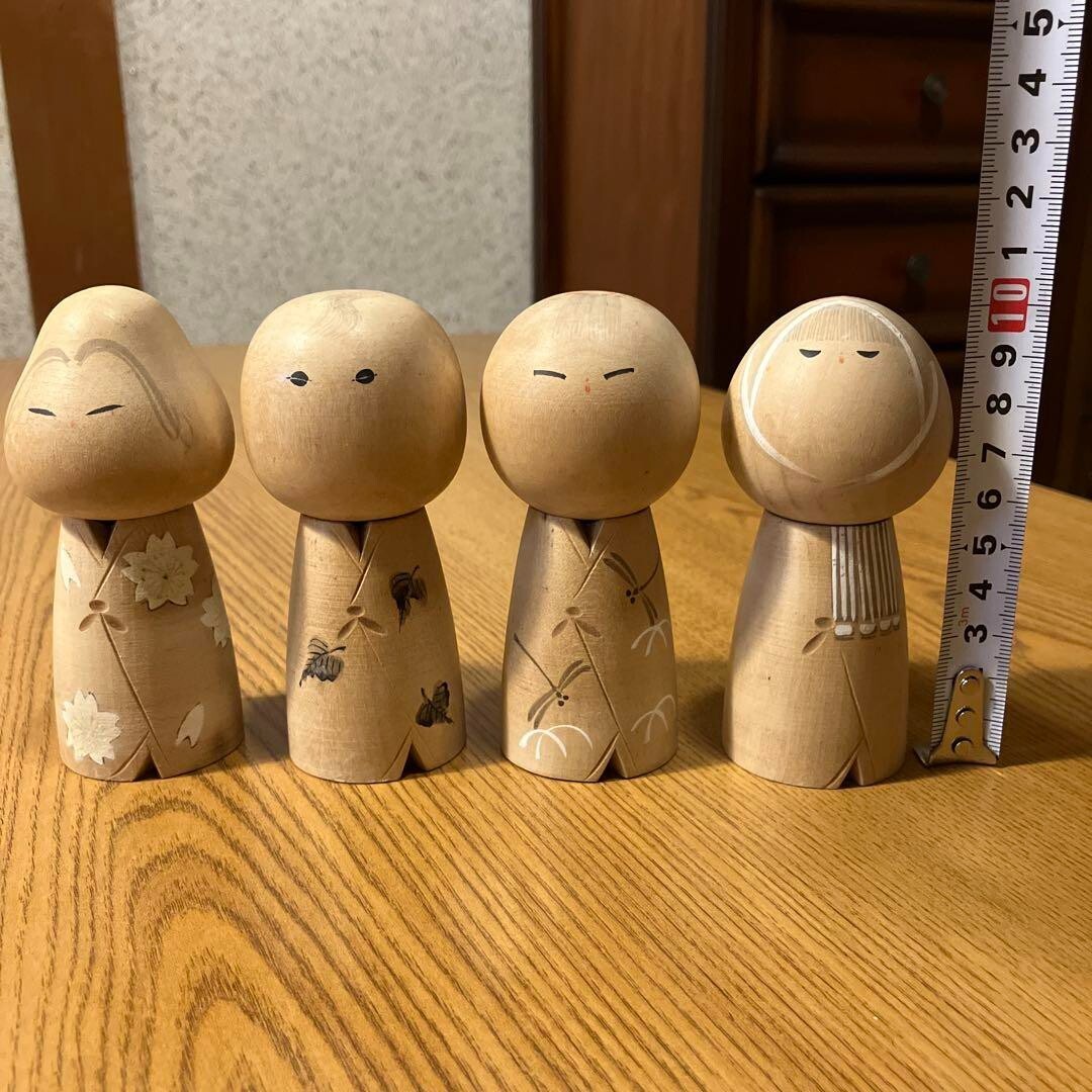 Mini Kokeshi Doll Issetsu 4 Pieces Approx. Height 10.5cm Vintage Rare Old Retro