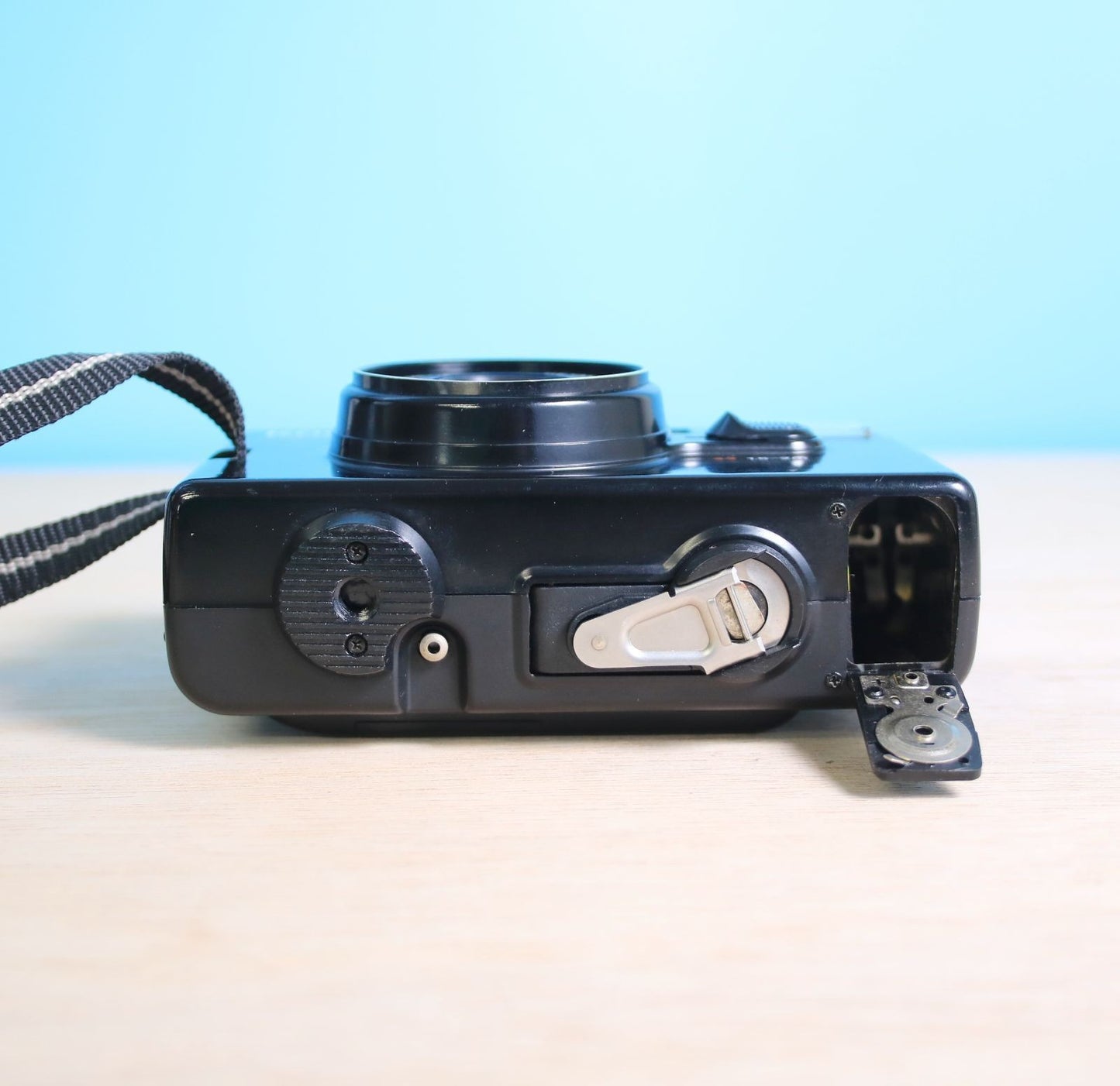 Excellent condition EFJ Konica Piccalli Journey film camera with 35mm film