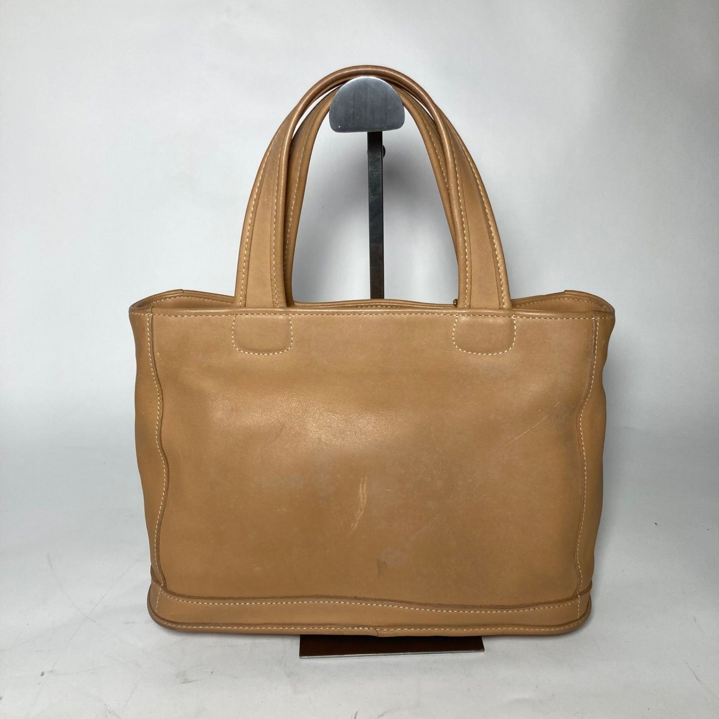 Coach 9303 Bleecker Tan Beige Leather Shoulder Tote Bag Purse from Japan
