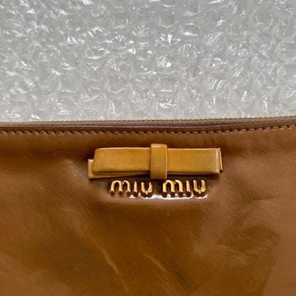 Miu Miu, Pouch, ruffled, enamel, brown, zipper gold, from Japan