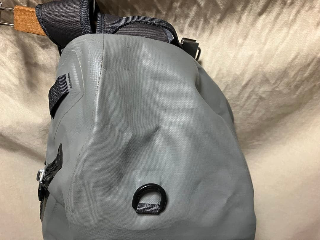 Patagonia Stormfront Sling 20L Body Bag Waterproof FA14 Rare Fly Fishing Used