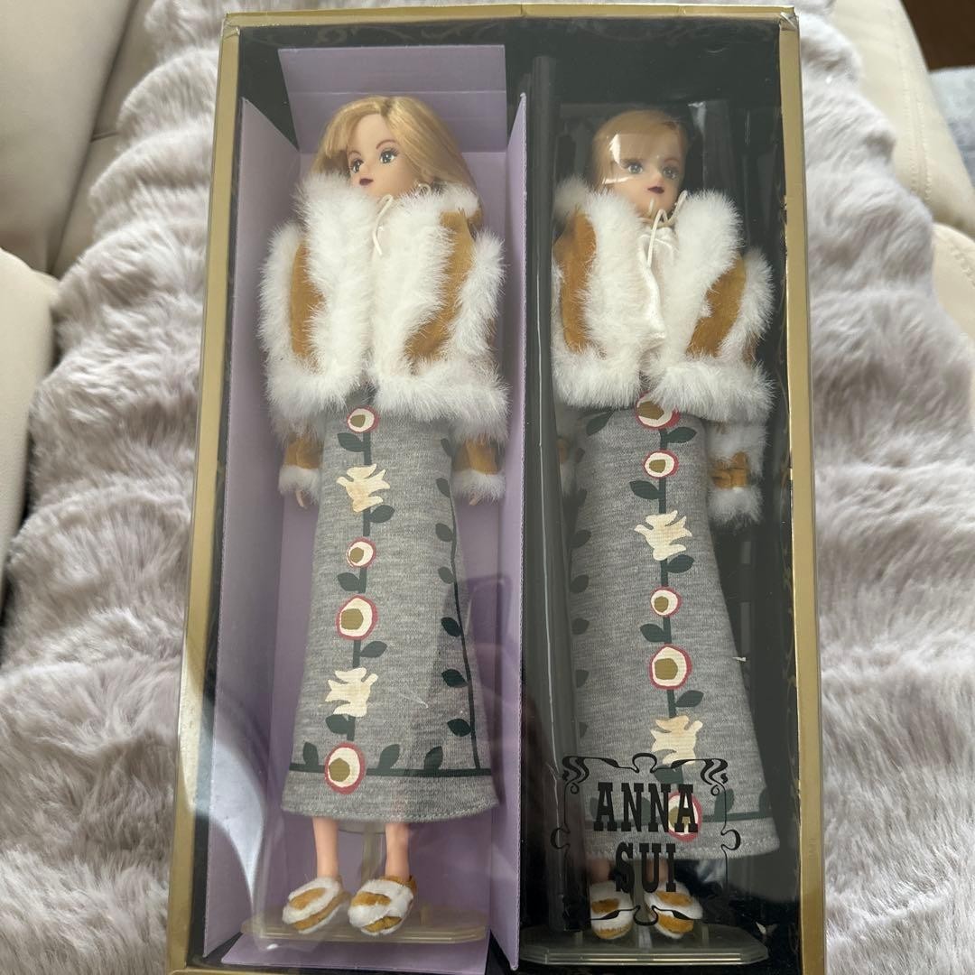 Rare ANNA SUI Supermodel Doll Kit Set Authentic Vintage Figure Collectible