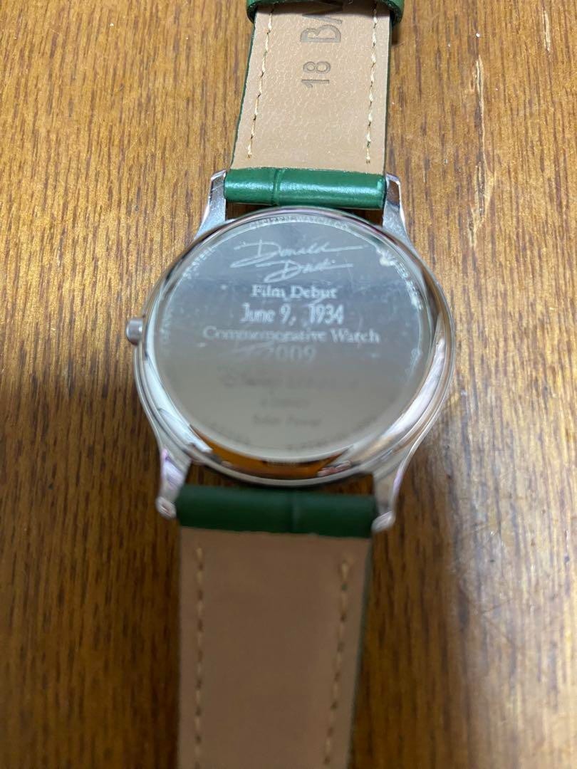 Citizen Disney Donald Duck Solar Watch Boys Size Stylish Design for Women