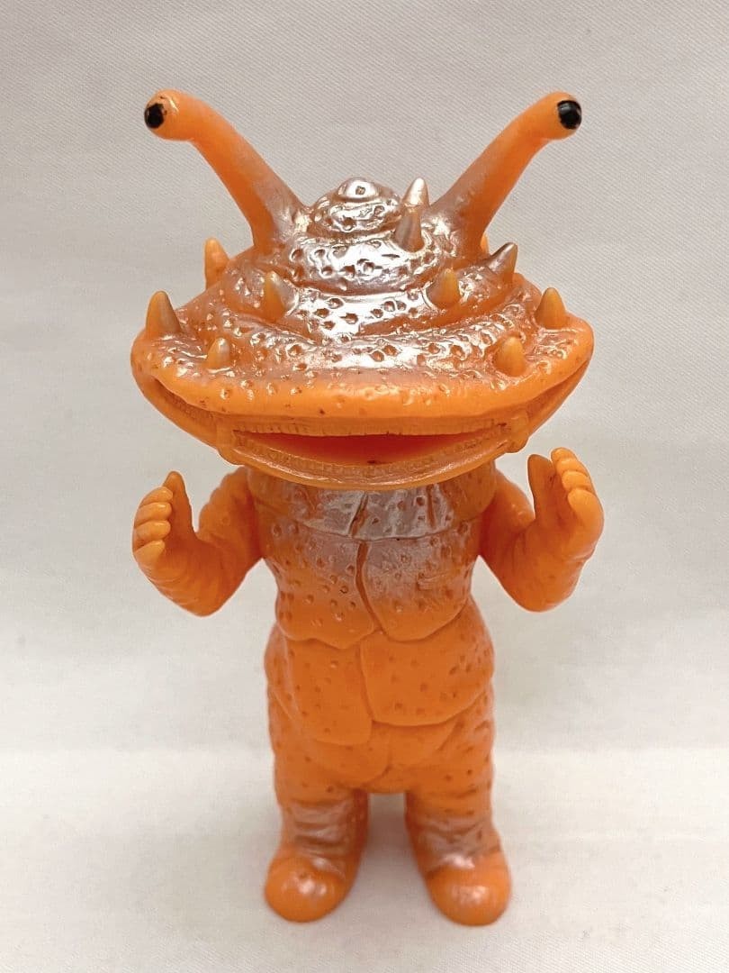 Ultra Monster Kanegon Mini Sofubi Figure Showa Retro Ultraman Food Toy