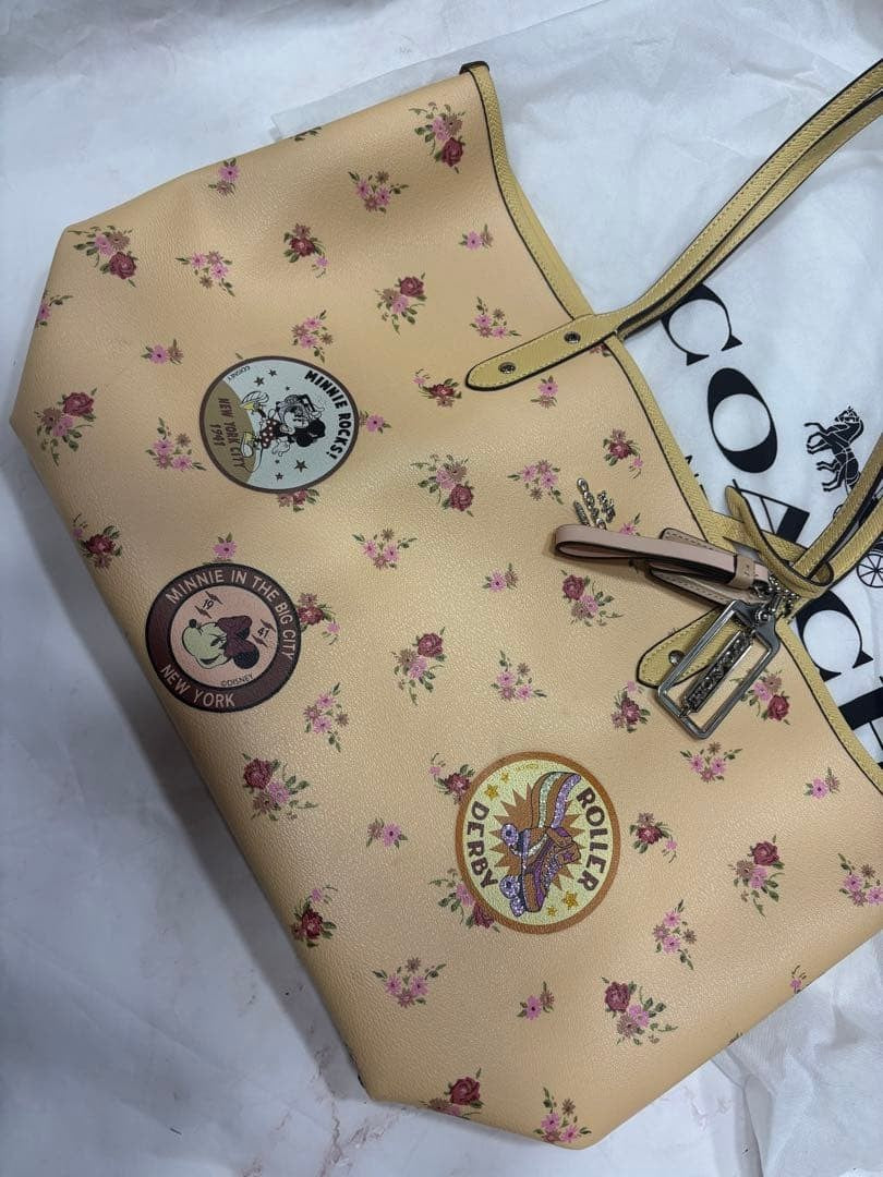 Coach Minnie Mouse Floral Yellow Tote Bag A1877-F29359 New Disney Collab