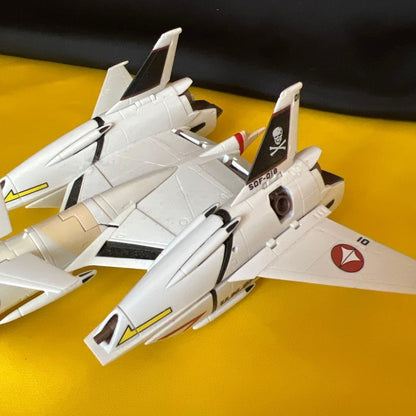 Macross VF-4A Extremely Rare Figure