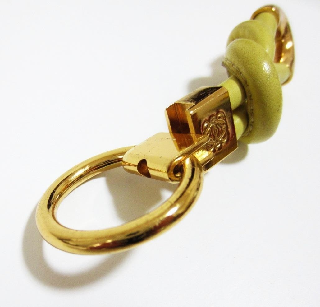Authentic Loewe Twist Key Ring Anagram Keychain Bag Charm Yellow Leather Gold