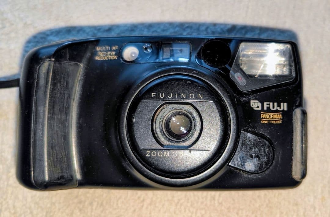 Fujifilm camera "FUJI CARDIA HITE DATE"