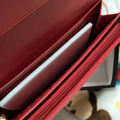 Twisted Wonderland x Samantha Thavasa Long Wallet Hearts Love
