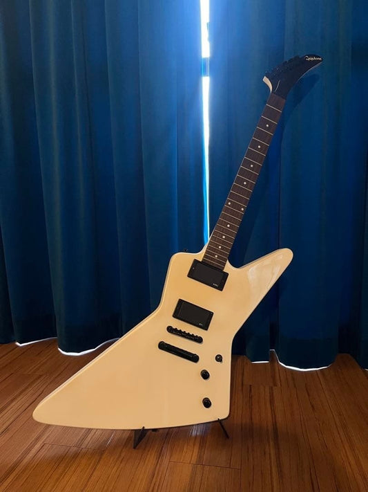 epiphone 1984 Explorer EX White Explorer From Japan