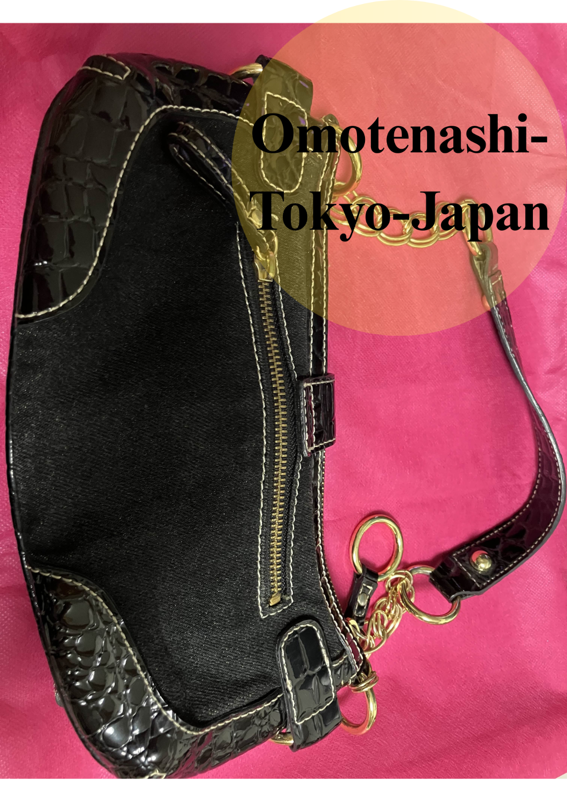 Guess Chain Shoulder Bag Purse w/Padlock Y2K Black Faux Leather USED from japan