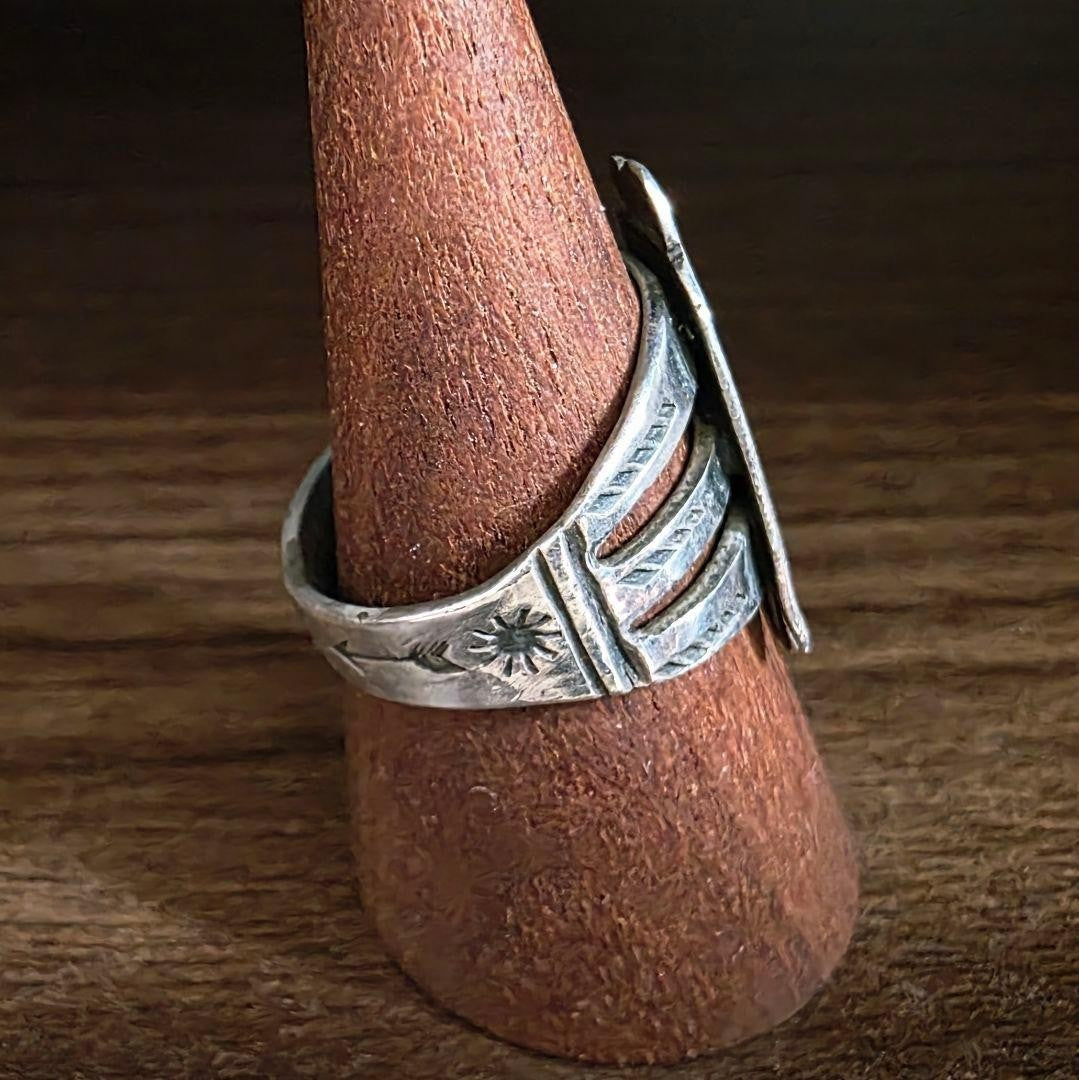 Vintage Indian jewelry, Thunderbird ring, 1930s, Navajo.
