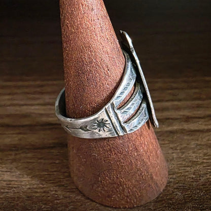 Vintage Indian jewelry, Thunderbird ring, 1930s, Navajo.