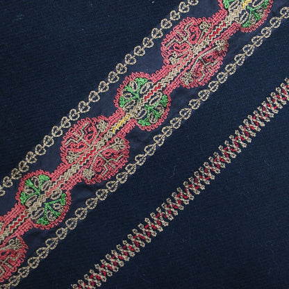 DRIES VAN NOTEN Stole Black/Wool Ethnic Pattern Embroidered Stole/Fringed