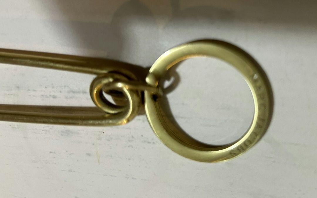 MARC JACOBS Extra Large L Safety Pin Logo Key Ring Key Holder Charm Metal Gold