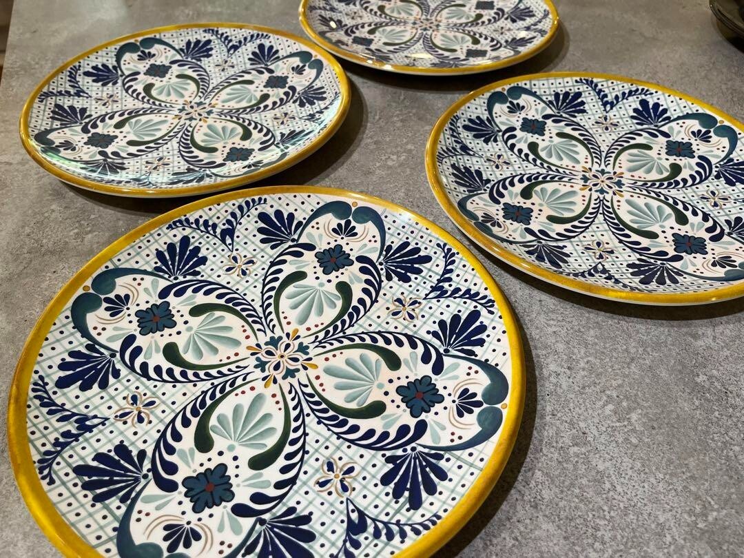 Williams Sonoma 10.4” 26.5cm melamine plate set of 4 goodcondition