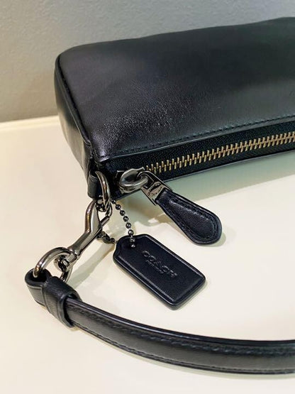 OLD Coach Handbag Pouch Leather Black Authentic from JAPAN