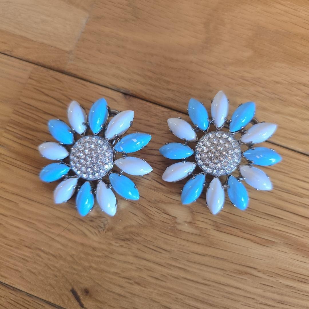 Miu Miu Flower Earrings