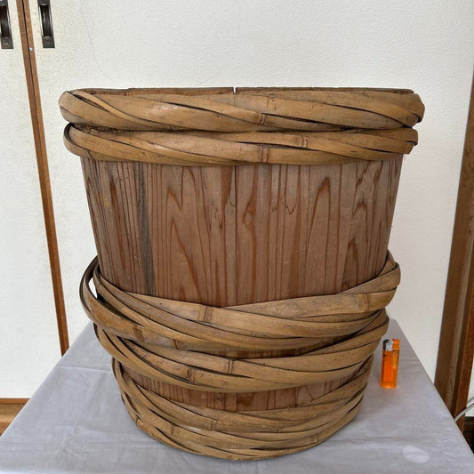 Showa retro sake barrel, empty, large wooden barrel, vintage.
