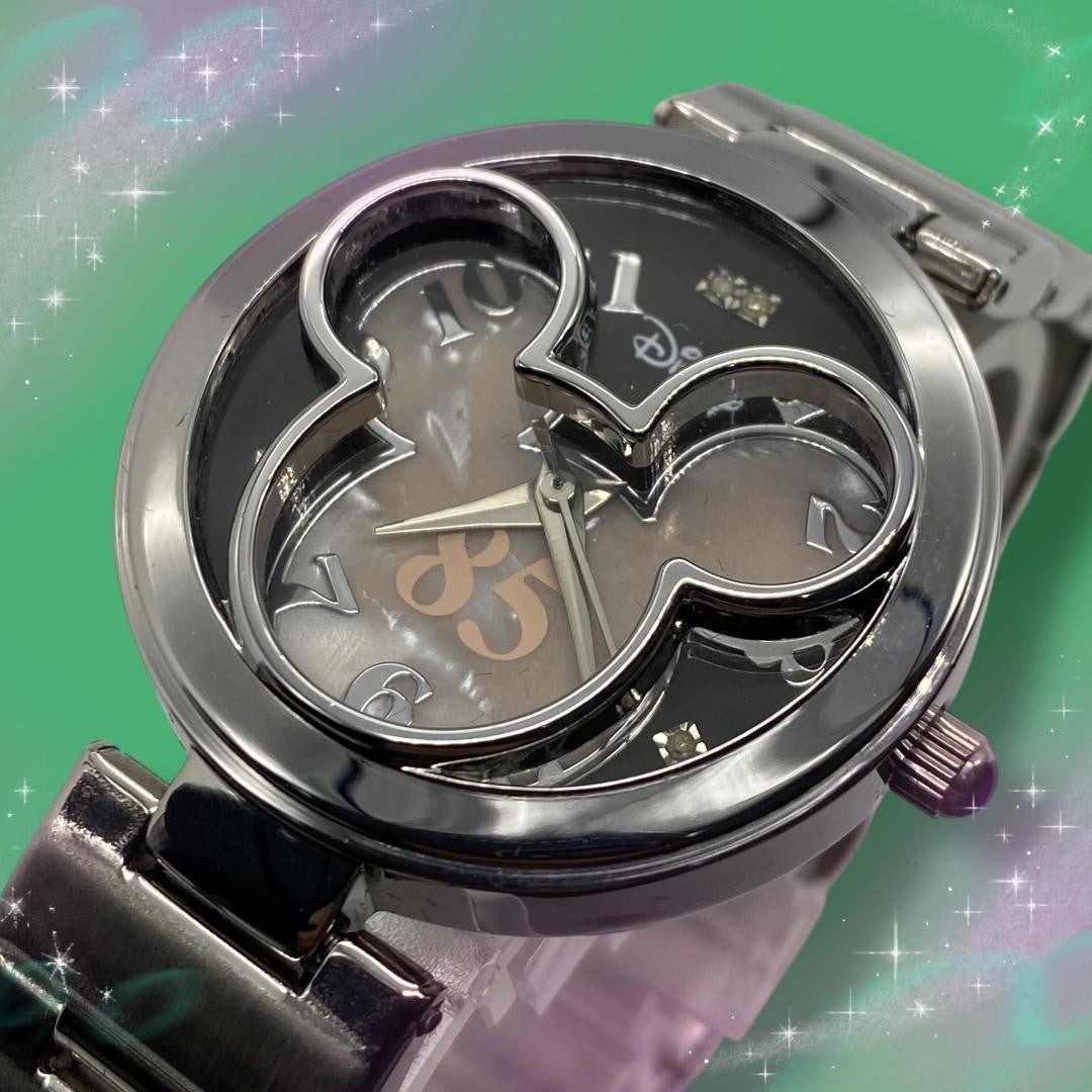 Excellent condition working Disney Mickey Mouse 85th Anniversary Women's Quartz