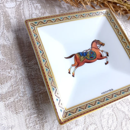 Hermes Cheval d’Orient Mini Plate Tray Porcelain Oriental Theme Decor Rare Used