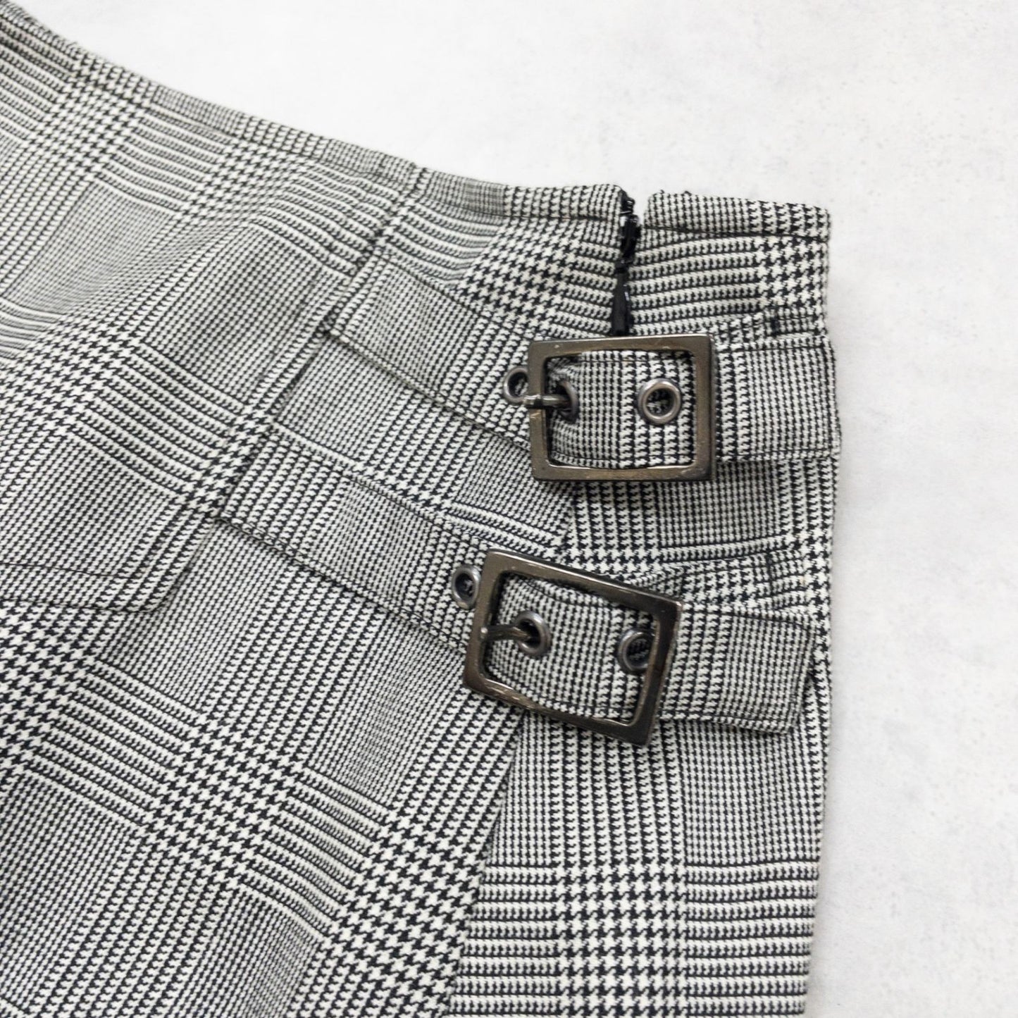 Christian Dior Galliano Houndstooth Plaid Wool Pleated Mini Skirt FR40 Archive