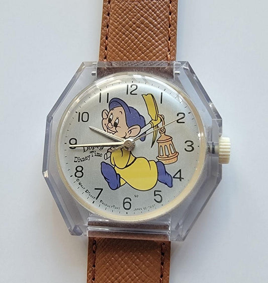 Rare Item: Showa Retro Seiko Seven Dwarfs Hand-Wound Watch Disney