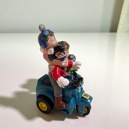 Rare Poppy Dr. Slump Arale-chan Penguin illage Pullback Car