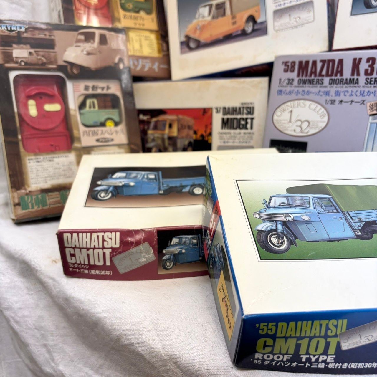 Owner's Club Auto Miwa Plastic Model 8-Piece Set Mazda Daihatsu Midget