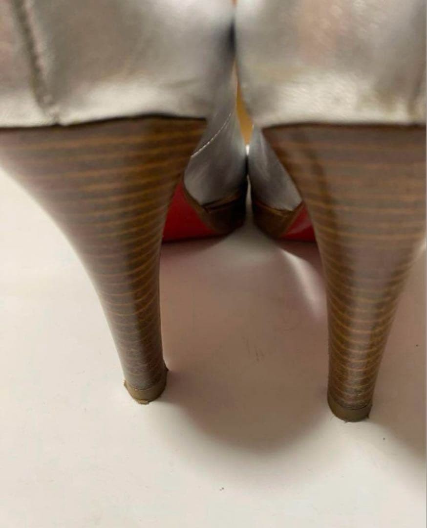 Rare Christian Louboutin Silver Leather Heels Pumps Size 36 US 6 EU 36