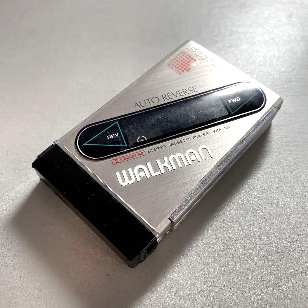 SONY WALKMAN WM-101 Cassette Player (Vintage)