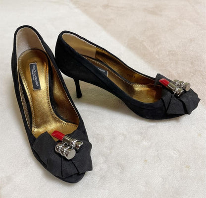Rare Dolce & Gabbana Suede Pumps with Lipstick Accent - Size 35
