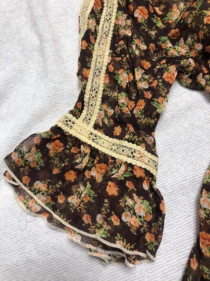 LIZ LISA doll Floral tunic Ruffle cardigan Lace Brown￼