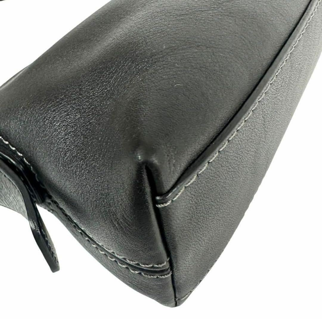 Vintage COACH 7461 Mini Baguette Shoulder Bag / Handbag -Black Leather