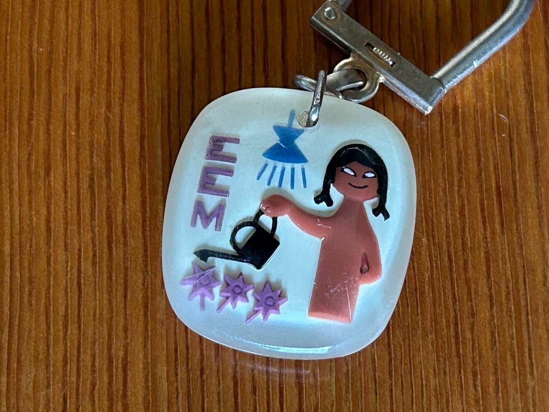 RARE French made BOURBON acrylic vintage keychain EEM Novelty Lefort Opuno