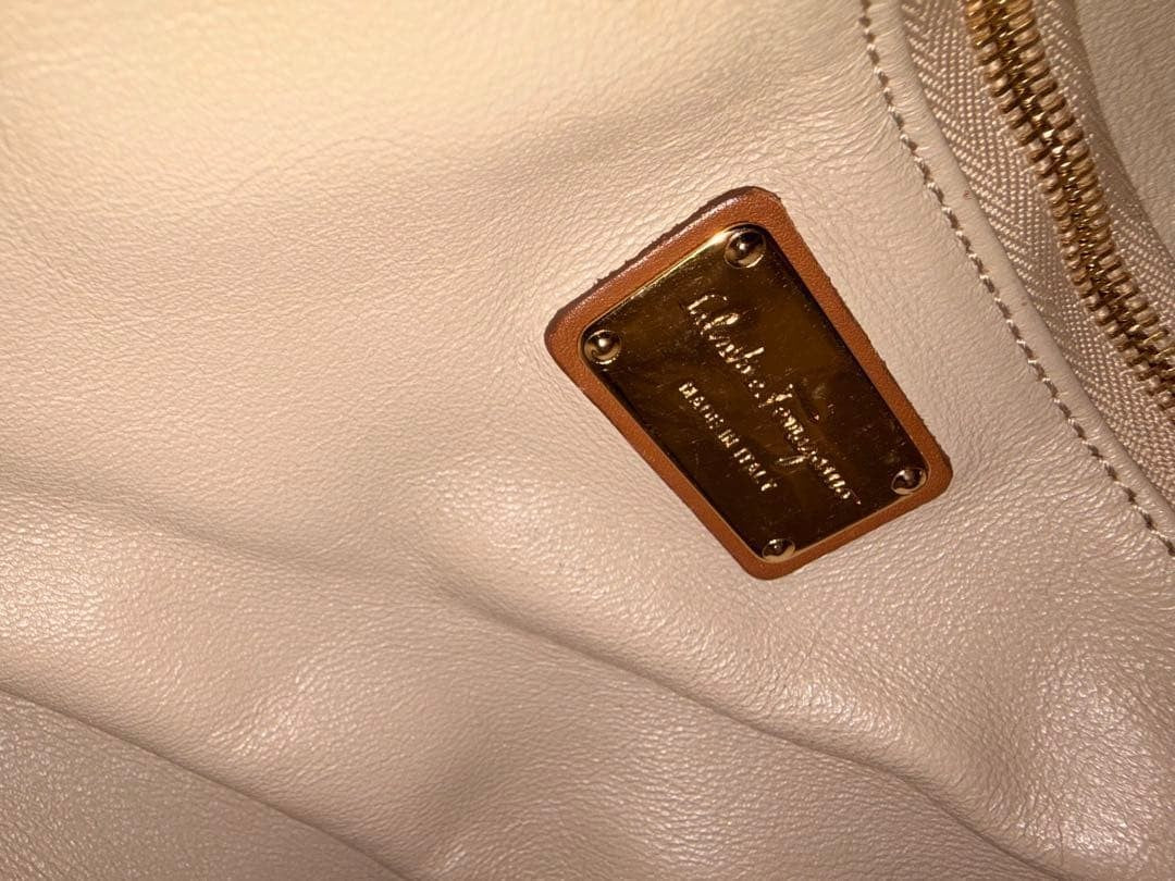 Salvatore Ferragamo Gancini Leather 2Way Handbag Shoulder Bag Brown Pre-owned