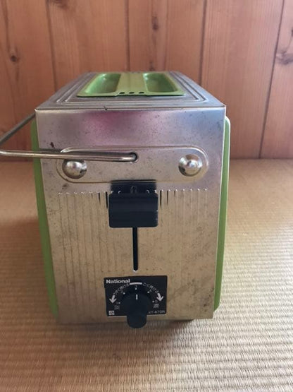 National Retro Automatic Toaster with 5 Toasting Settings