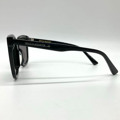 Gentle Monster FRIDA.S Black Sunglasses 60mm Used with Scratches 5.5x13cm