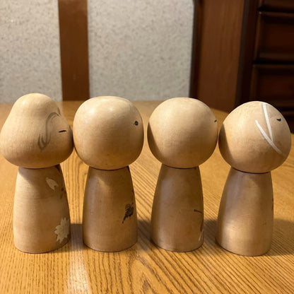 Mini Kokeshi Doll Issetsu 4 Pieces Approx. Height 10.5cm Vintage Rare Old Retro